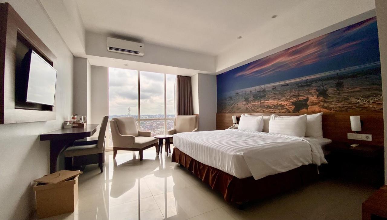 Ascent Premiere Hotel&Convention Malang Exterior foto