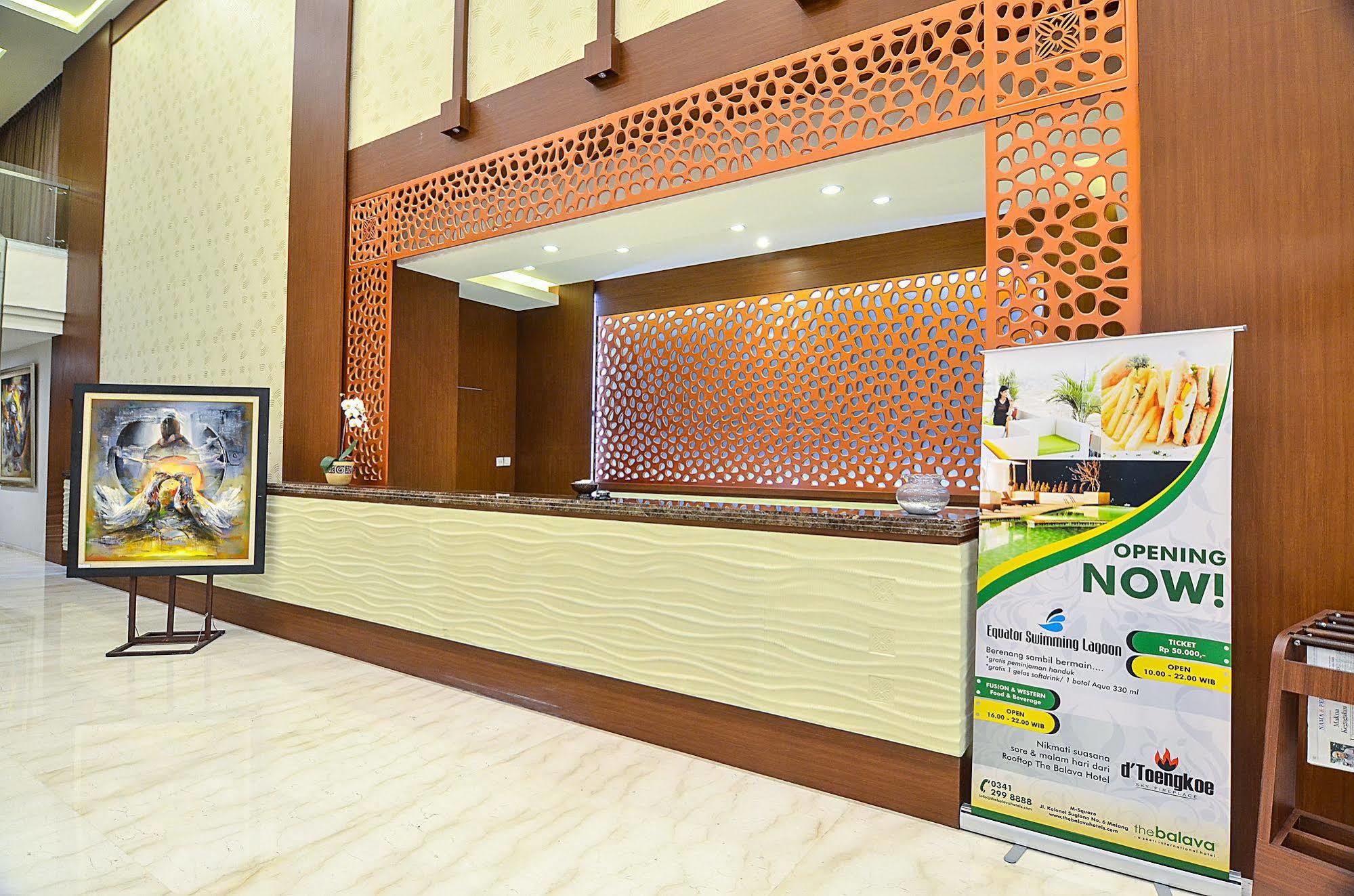 Ascent Premiere Hotel&Convention Malang Exterior foto